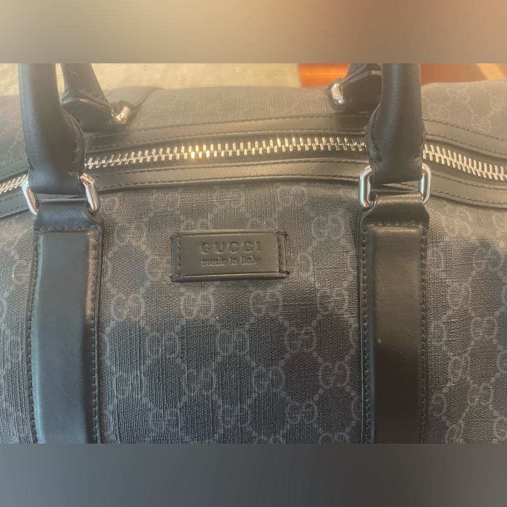 Gucci travel bag.  Excellent bag for weekend trips.